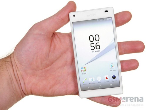 Brand new box sony xperia - in,